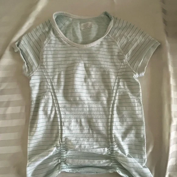 Women’s XS Athleta Work Out Shirt - Picture 1 of 3